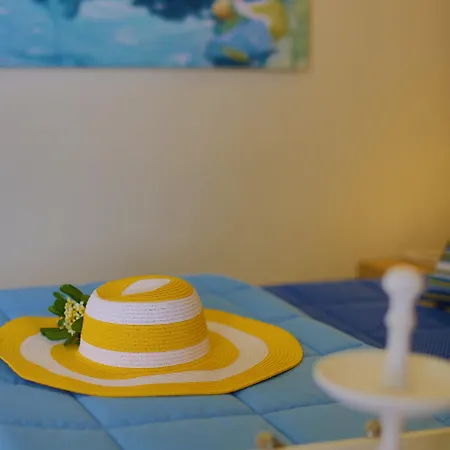 Dolphin Bay Seaside & Galissas