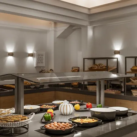 Hotel Dolphin Bay Seaside & Galissas