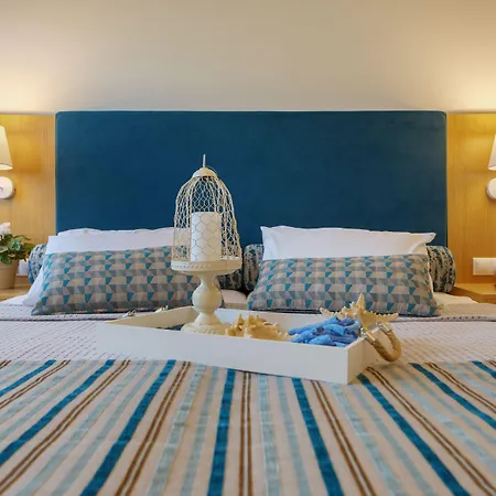 Dolphin Bay Seaside & Galissas