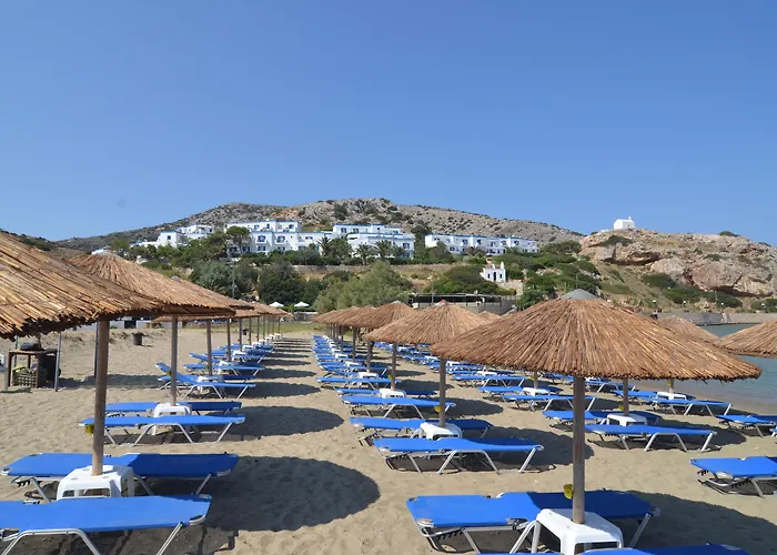 Dolphin Bay Seaside & Hotel 4*