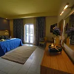 Dolphin Bay Seaside &