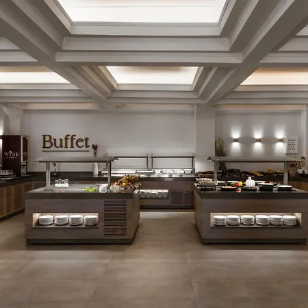 Dolphin Bay Seaside & 4* Galissas