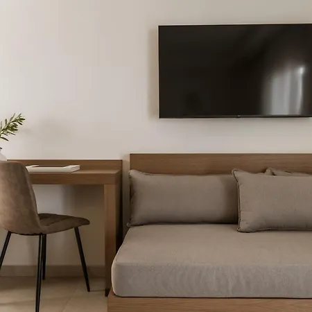 Dolphin Bay Seaside & 4* Galissas