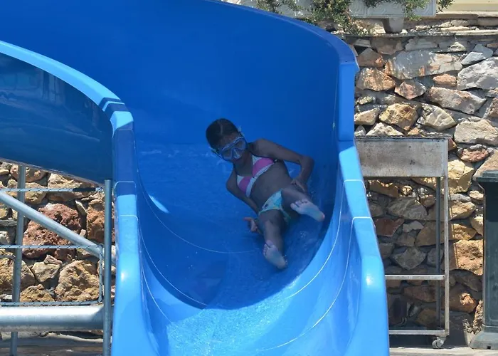 Dolphin Bay Seaside & Galissas