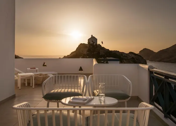 Otel Dolphin Bay Seaside & Galissas