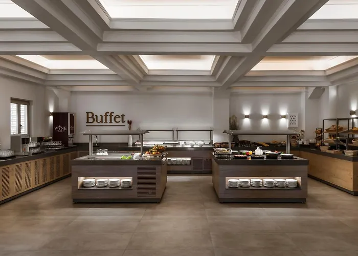 Dolphin Bay Seaside & 4* Galissas