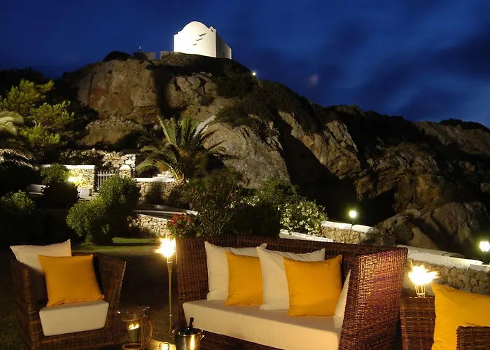 Dolphin Bay Seaside & Hotell Galissas