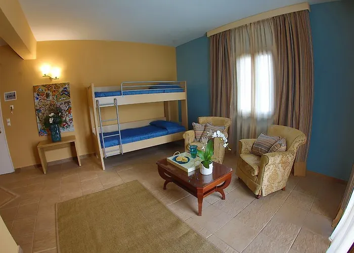 Dolphin Bay Seaside & Galissas