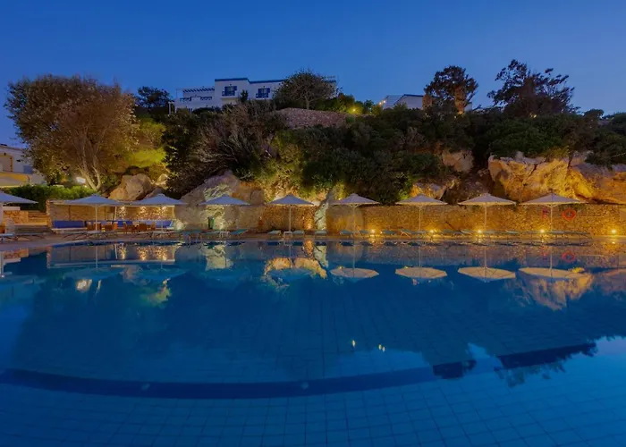 Hotell Dolphin Bay Seaside & Galissas